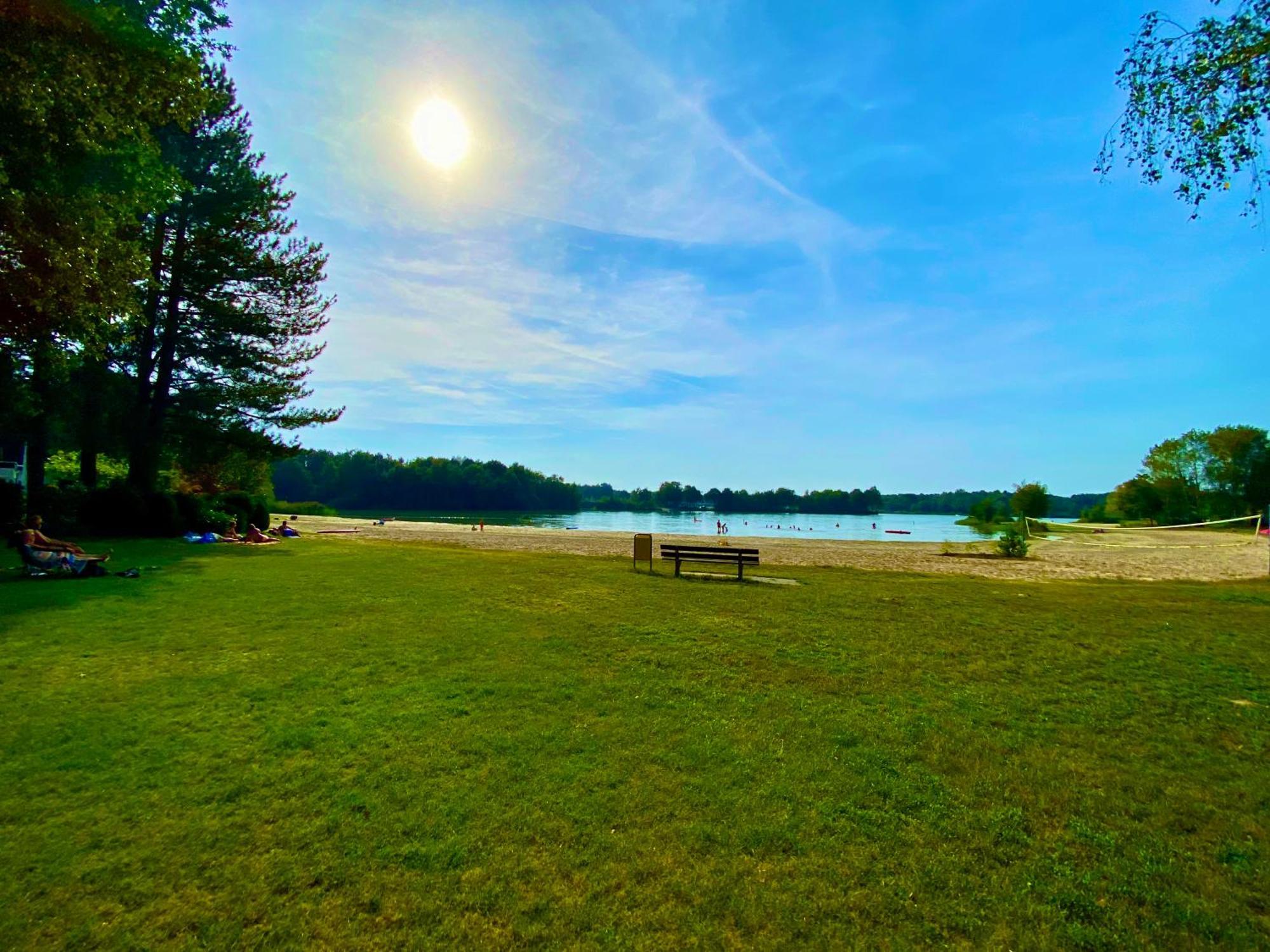 Strandhuisje Ermerzand Kültér fotó
